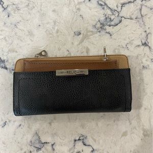 Relic Wallet with removable change pouch